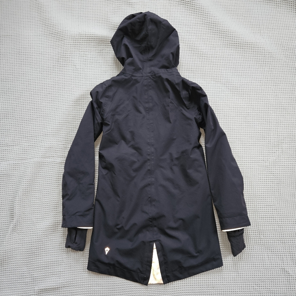 Ivivva Lululemon Girl's Black Raincoat Sz 6 - Picture 5 of 9